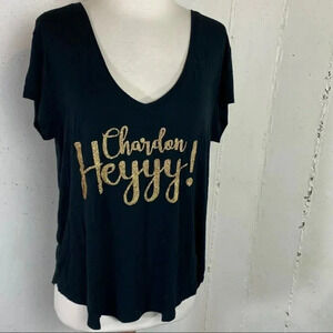 AEO L black‎ “Chardon Heyyy” v-neck top